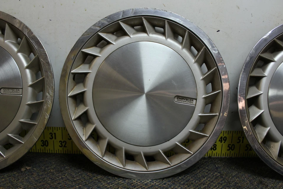 Juego de 4 tapacubos de 14" cubiertas de rueda OEM 464 1988-90 Plymouth Acclaim Voyager (2327 Foto 4 de 4