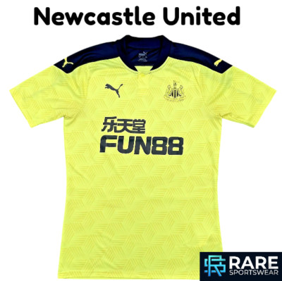 Newcastle UTD 2020 AUSWÄRTS FUSSBALLTRIKOT MEDIUM ERWACHSENE (V GUT) PUMA CODE K2686-00
