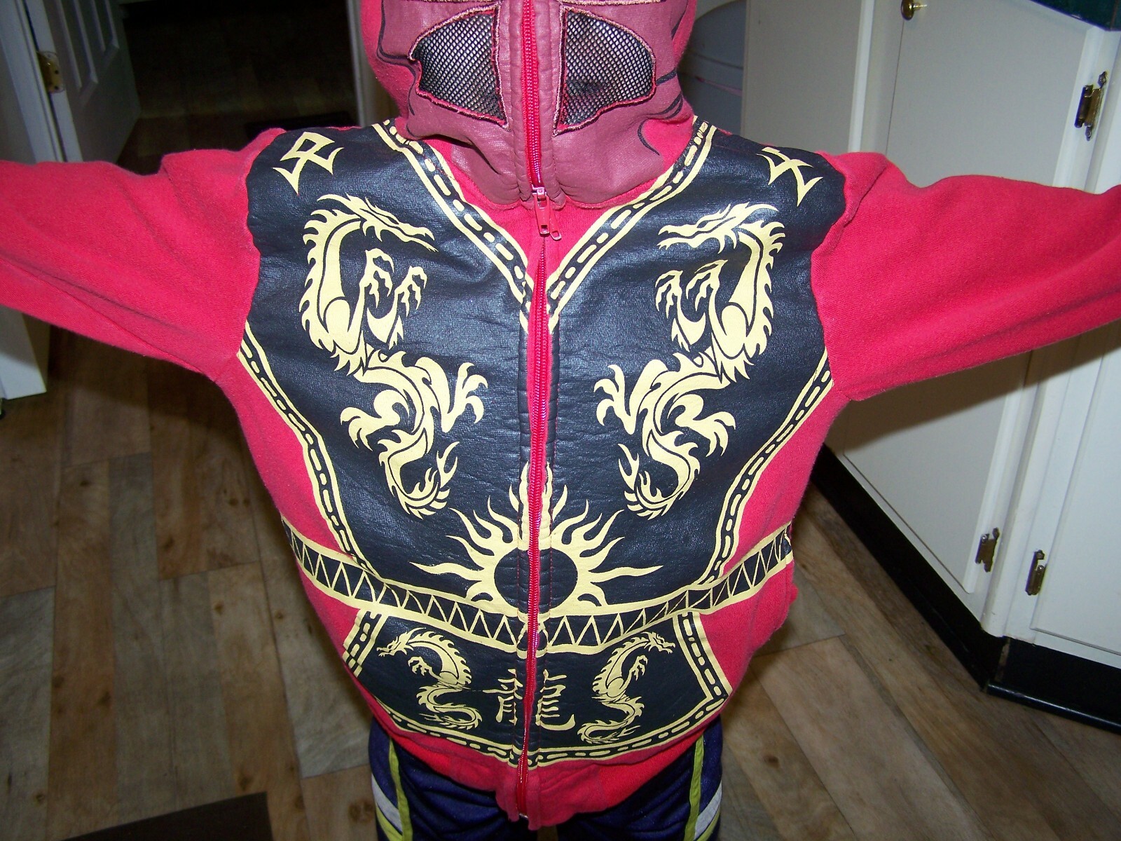 Picture 4 of 5