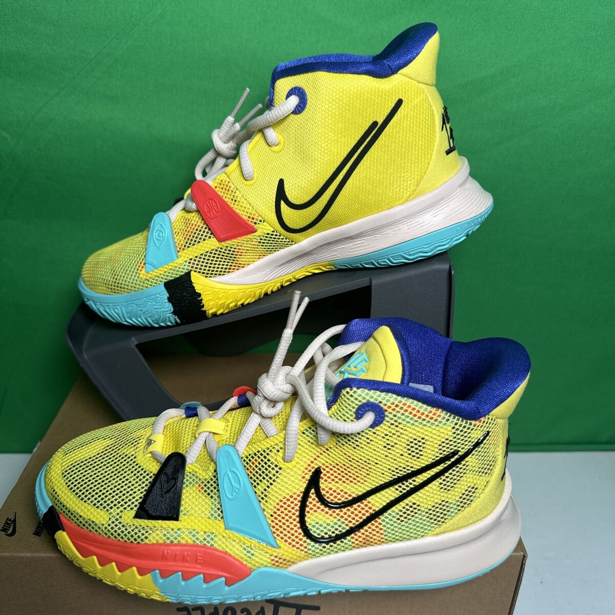 Nike KYRIE 7 (GS) CT4080-700 Size 5Y | eBay Nike KYRIE 7 (GS) CT4080-700 Size 5Y | eBay