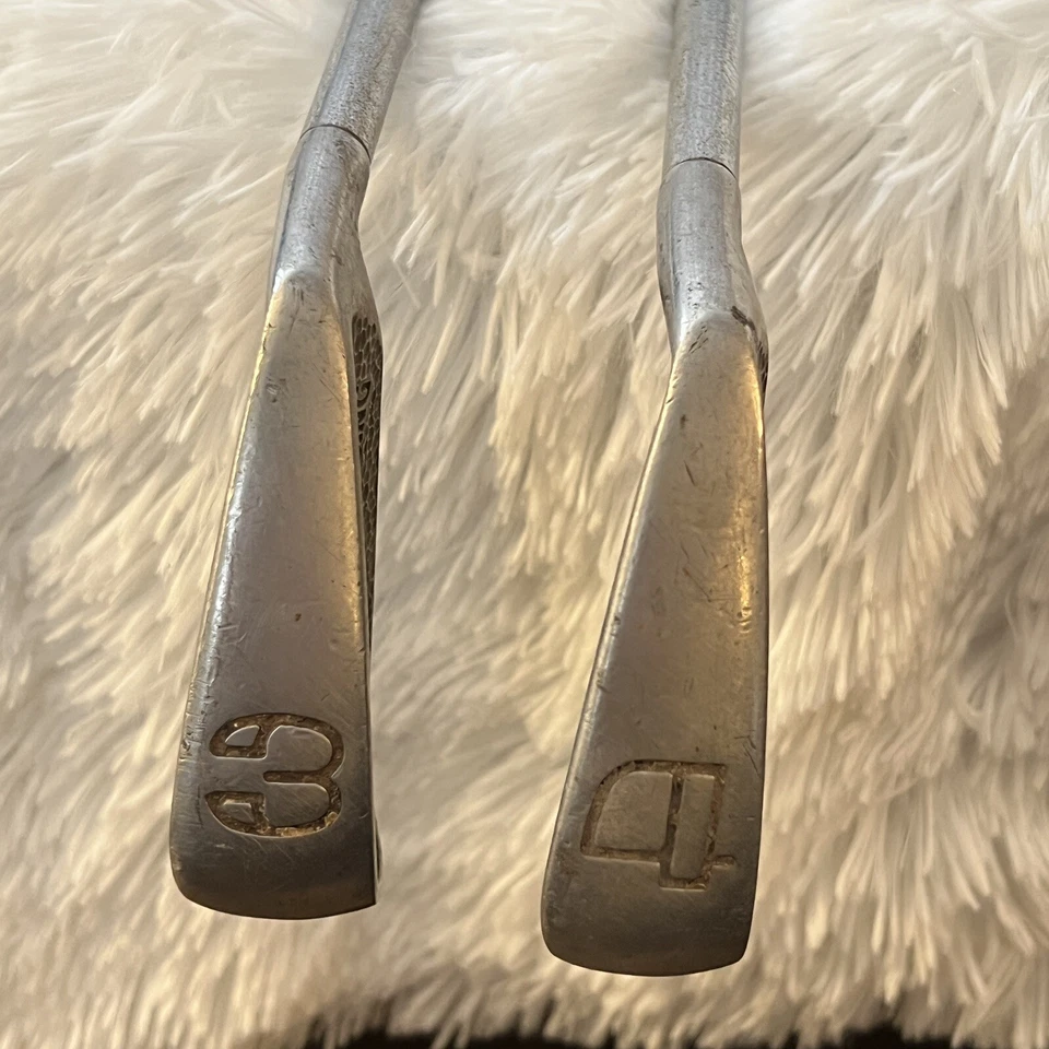 Vintage Spalding Executive Irons Set 3 & 4 Irons RH Reg Steel Shafts - Image 2 of 4
