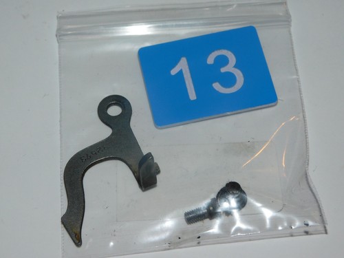 G7B Singer Model 66 Treadle 1916 Sewing Machine Original PARTS ONLY - Discounts - Picture 33 of 67