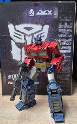 Transformers Optimus Prime Siege Edition ThreeZero 30 cm