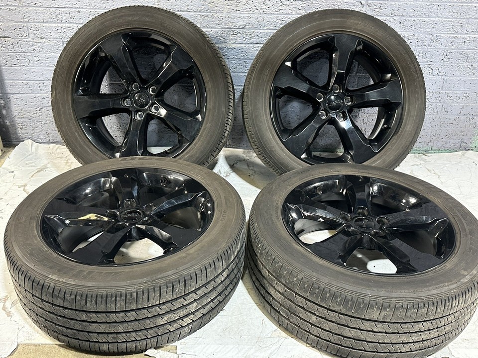 2021-2023 Jeep Grand Cherokee L OEM Wheels And Tires | 20