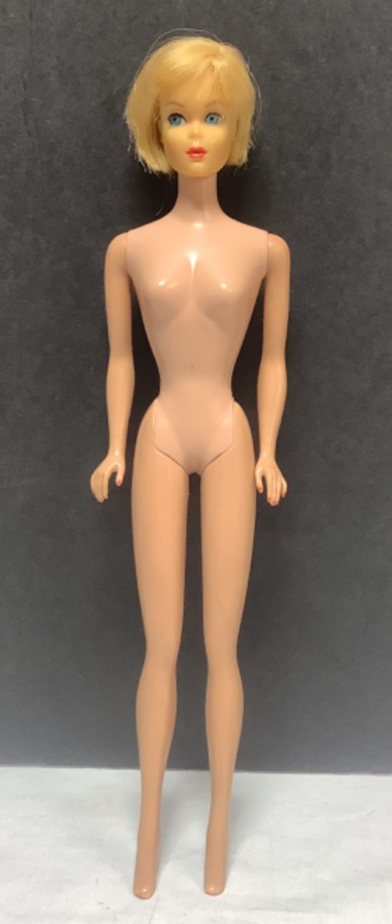 Vintage Doll Blonde Hair Fair On Straight Leg Midge Barbie Eyelashes