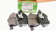 Bremsbelaege Audi A4 8D, VW Passat 3B, Skoda Superb 3U - OE 8D0698151A NEU