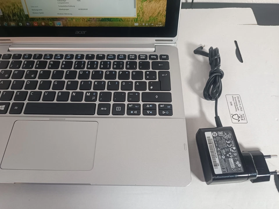 Acer Aspire Switch Touchscreen 1,33 GHz 20GB Laptop Tablet - Bild 3 von 4