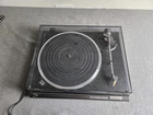 Technics SL-QD33 Quartz Direct Drive Automatic Turntable POWERS ON.