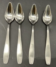 Vintage Knobler Japan Stainless Steel Set of 4 Serrated Grapefruit Spoons Citrus