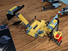 LEGO Star Wars: B-Wing Fighter (6208), complete, no box, extra parts
