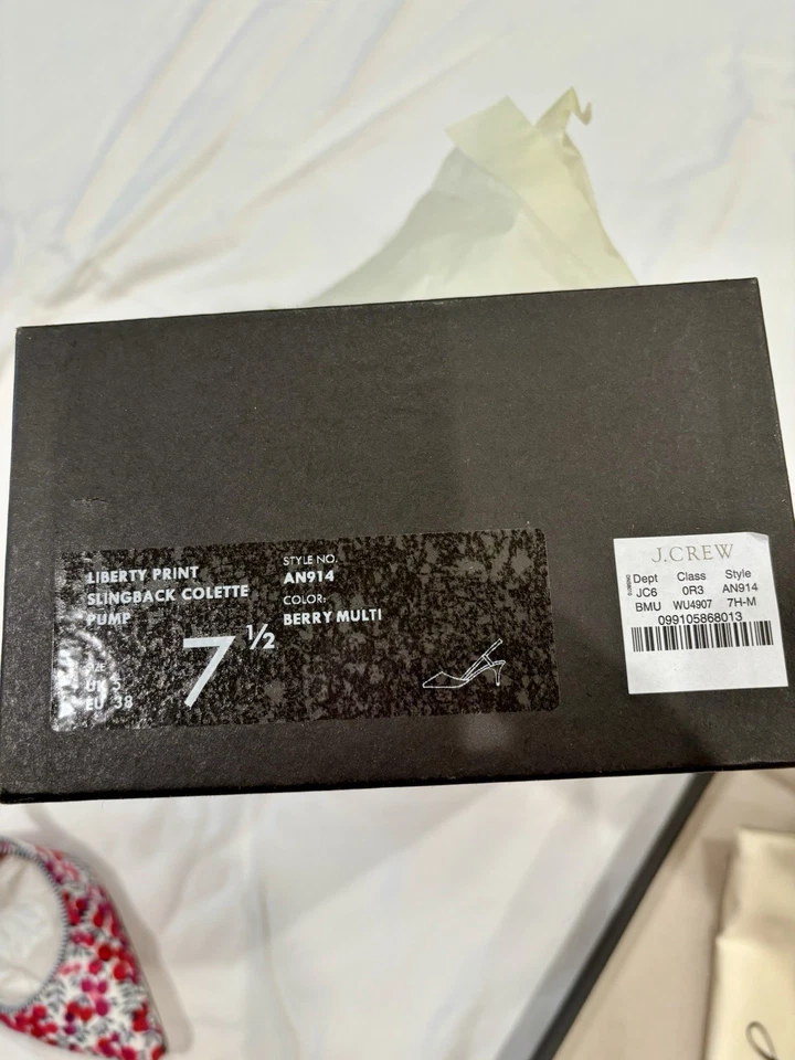 J. Eslinga floral con estampado Crew Liberty, talla EE. UU. 7 1/2, nunca usada con caja. Foto 4 de 4