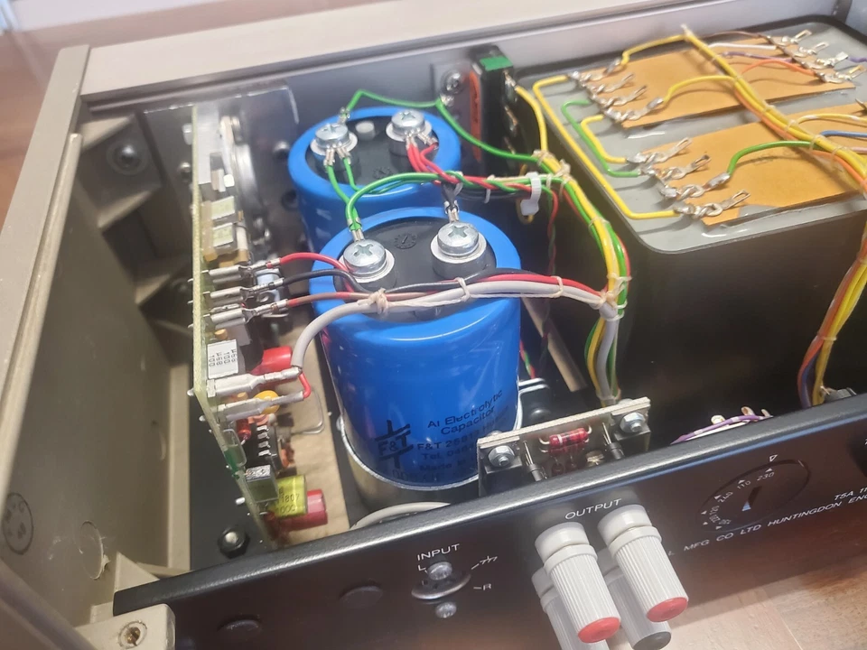 Amplificatore  QUAD 405  originale e completamente revisionato - Immagine 4 di 4