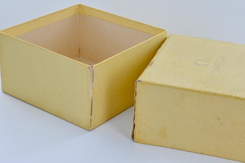 Omega Vintage Red Inner & Outer Wristwatch Box 1960 / 1970's - 5422 - Picture 6 of 10