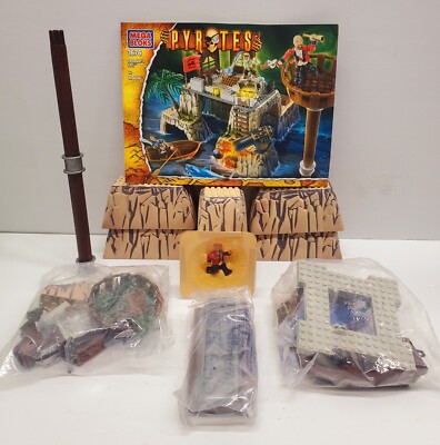 Mega Bloks Pyrates Smuggler's Fort 3676 New Sealed Bags 2005 COMPLETE SET NO BOX