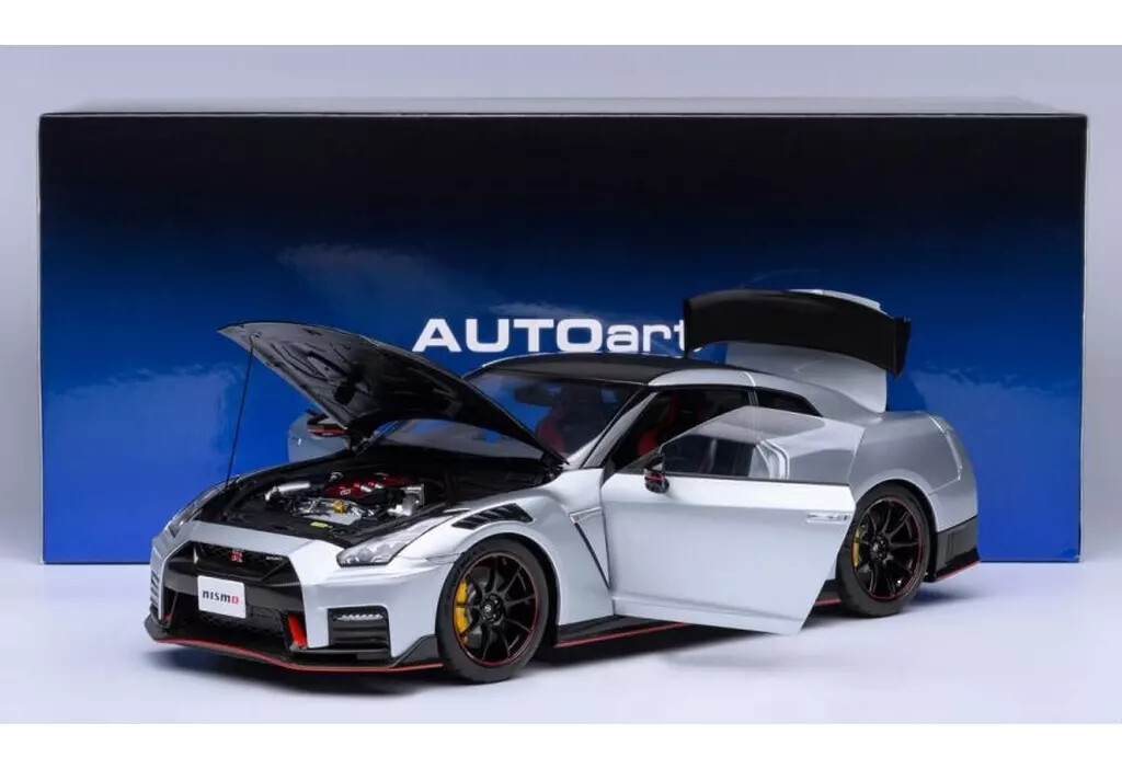 1/18 Nissan GT-R (R35) Nismo Special Edition Ultimate Metal 1/18 Nissan GT-R (R35) Nismo Special Edition Ultimate Metal