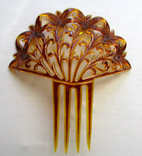 Vintage Large Hair Comb Spanish Mantilla Floral Honey Amber Celluloid Curved 