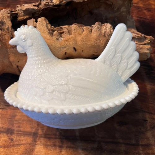 Vintage Milk Glass Hen On Nest Covered Dish Beaded Edge 7" Oval Decorative Table