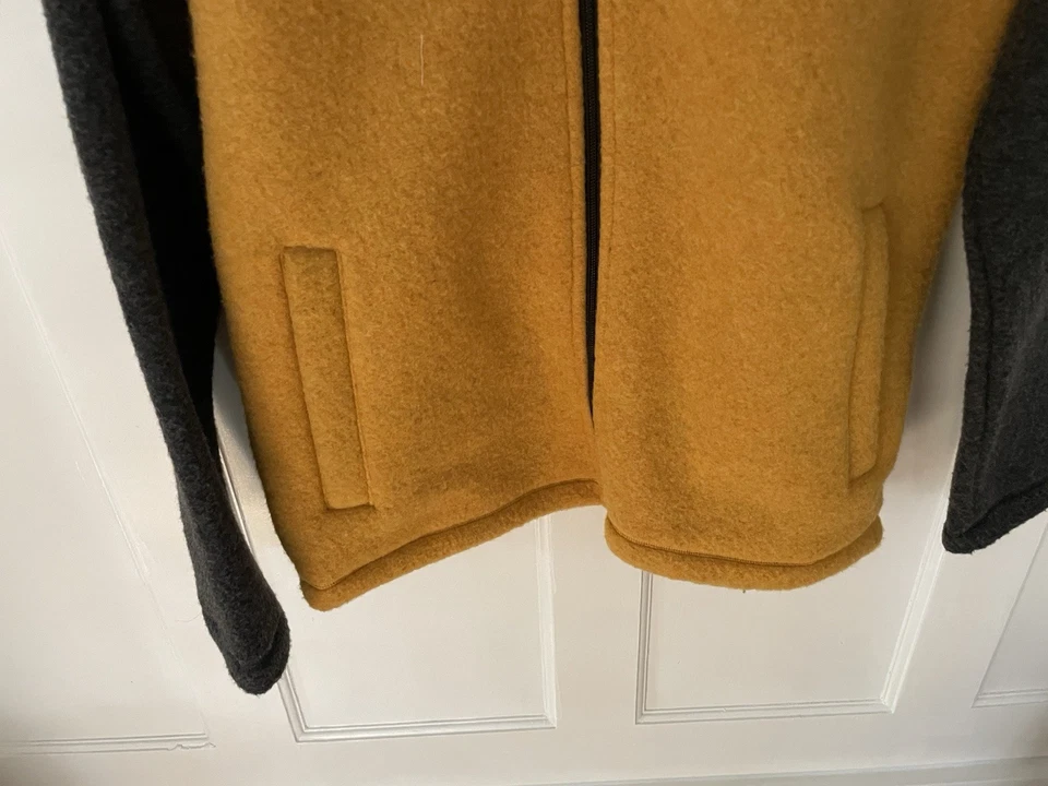 Smartwool Hudson Trail Full Zip Fleece Jacket Charcoal Honey Gold Men’s Sz M NWT - Image 4 of 4