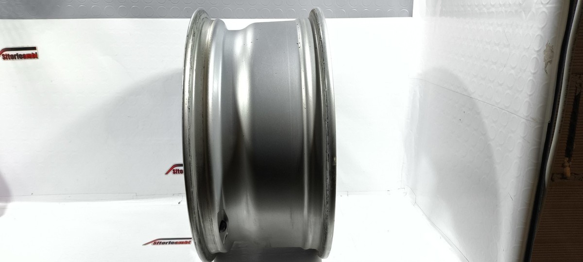 17 Inch Alloy Wheel 7.5JX17H2 IS37 Original Suitable For BMW