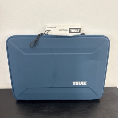 Thule Gauntlet Sleeve for 16''  Laptop 3204524 Blue Open Box