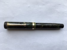C1920s-30s PARKER DUOFOLD JUNIOR LUCKY CURVE GREEN MARBLED FOUNTAIN PEN