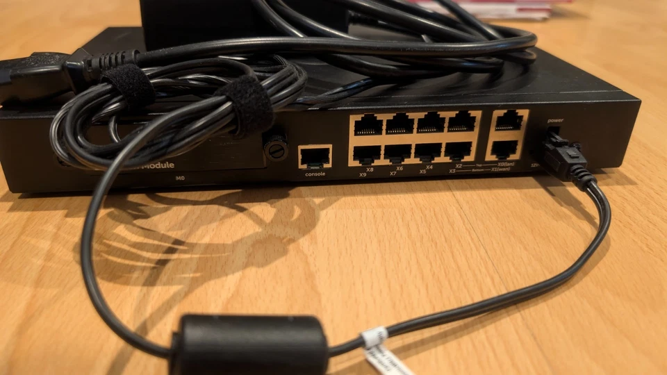 Dell SonicWALL TZ600 Security Gateway/Firewall - image 2 of 2