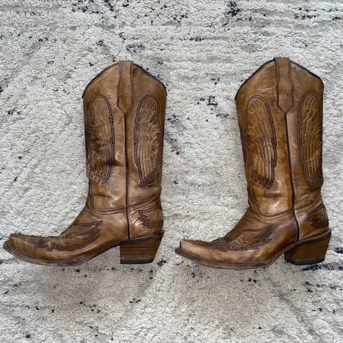 Circle G Boots Leather Western Wings Crosses Wing Snip Toe Embroidery Sz 8.5 Tan