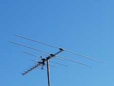 250 Meilen lange Reichweite HDTV 1080p Outdoes 990 m TV-Antenne Digital UHF/VHF UKW Radio