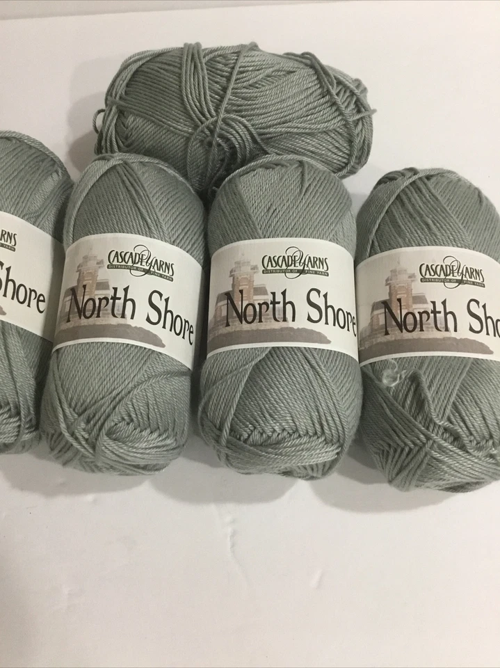 Cascade North Shore Acrylic Yarn - 5 skeins Color: #8, Lot 8220  220 yds. each - Image 2 of 4