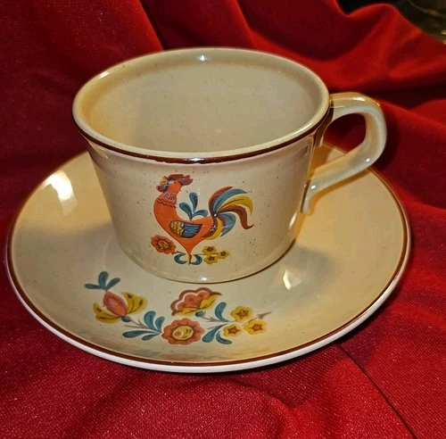 Taylor Smith Taylor Reveille Rooster Tea Cup Saucer Set 