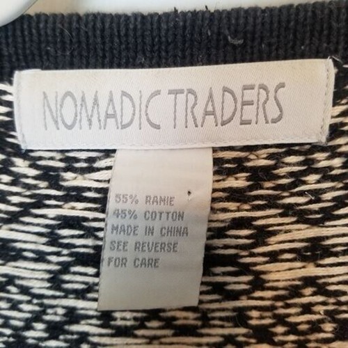 Nomadic Traders Sweater Knit Sweater Women Black Button Front Cardigan Sweater - Picture 6 of 7