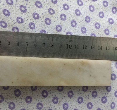 Vintage grinding The whetstone speaks white