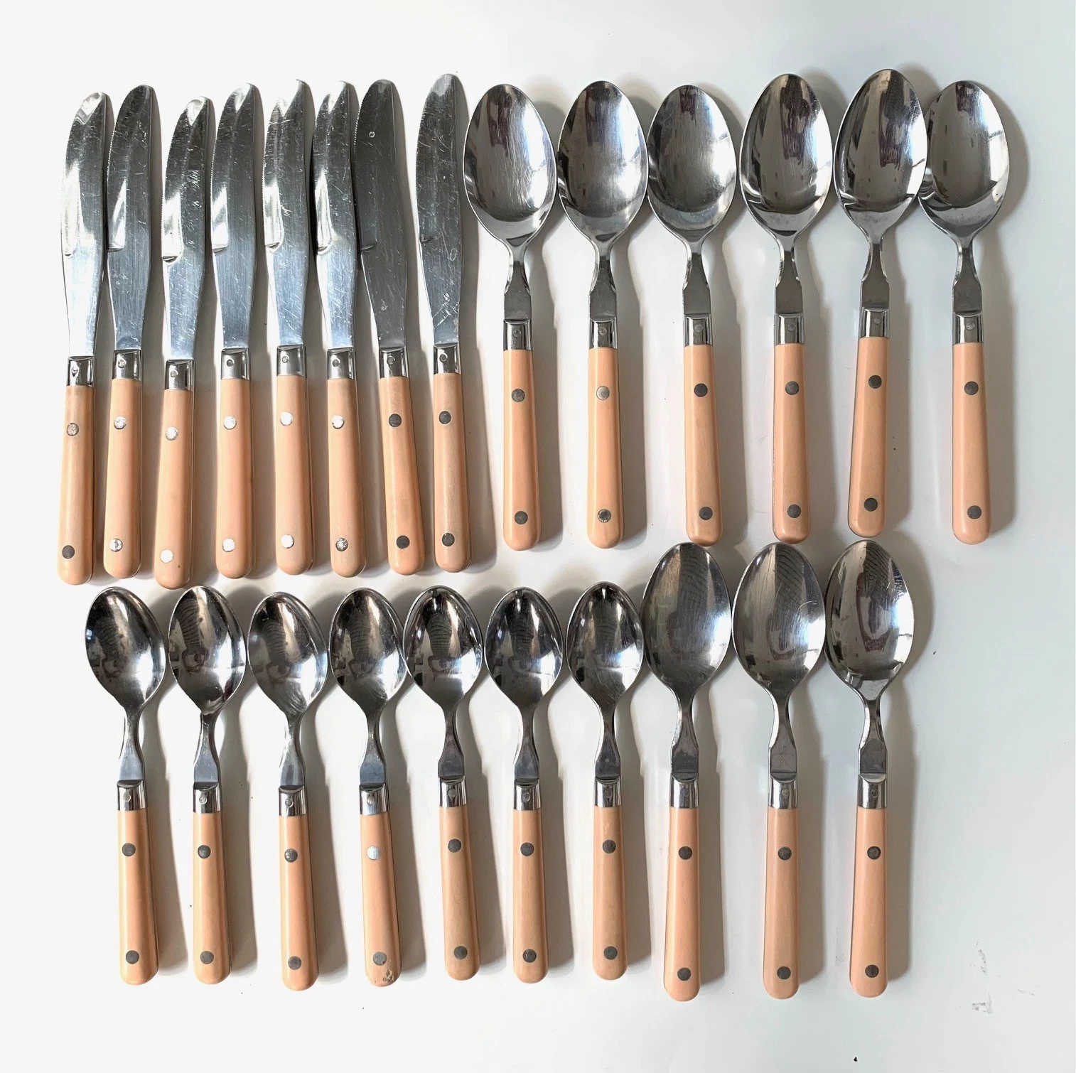 Vintage Washington Forge WF MARDI GRAS Flatware Peach Stainless 24pc Korea