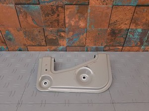 Halterung Befestigung Kotflügel links BMW X6 G06 5 km!!!