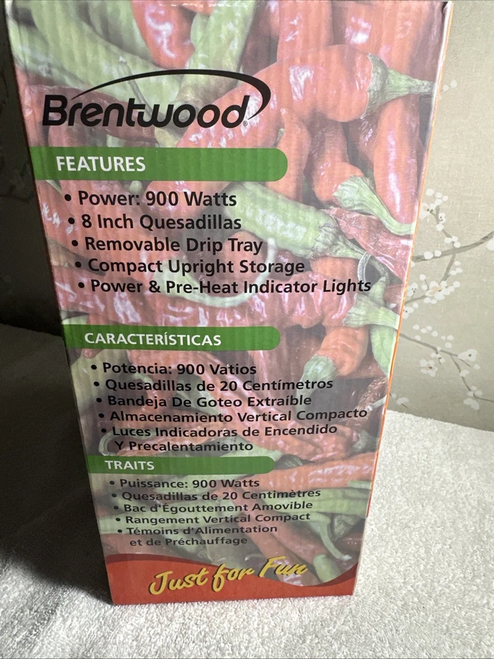 Máquina de quesadilla eléctrica Brentwood 8" TS-120 roja antiadherente  Foto 3 de 4