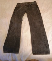 Levis 501 32 x 32 Mens Jeans 2016 Iconic Black Button Fly Straight Classic Fit