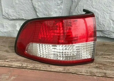 2001 2002 2003 Toyota Sienna Tail Light Driver S Side Left Outer Quarter Mounted Ebay