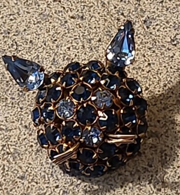 Rare Vintage 1950's signed Zakian Cat Head Face Pin Sparkly Blue Rhinestones