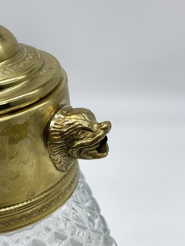 Vintage Decanter Diamond Cut Crystal Gold Tone Lion Head Spout Italy 10.5” - Picture 7 of 18