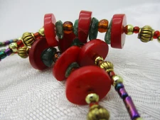 VINTAGE ESTATE SINGLE STRAND CORAL GLASS METAL BEAD OVER THE HEAD NECKLACE 34"