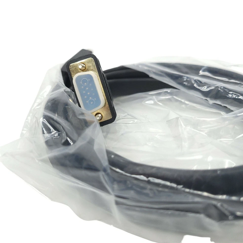 Plugable HDMI - VGA 6 Foot Adapter Cable 1080p Full HD display Model HDMI-VGA - Image 4 of 4