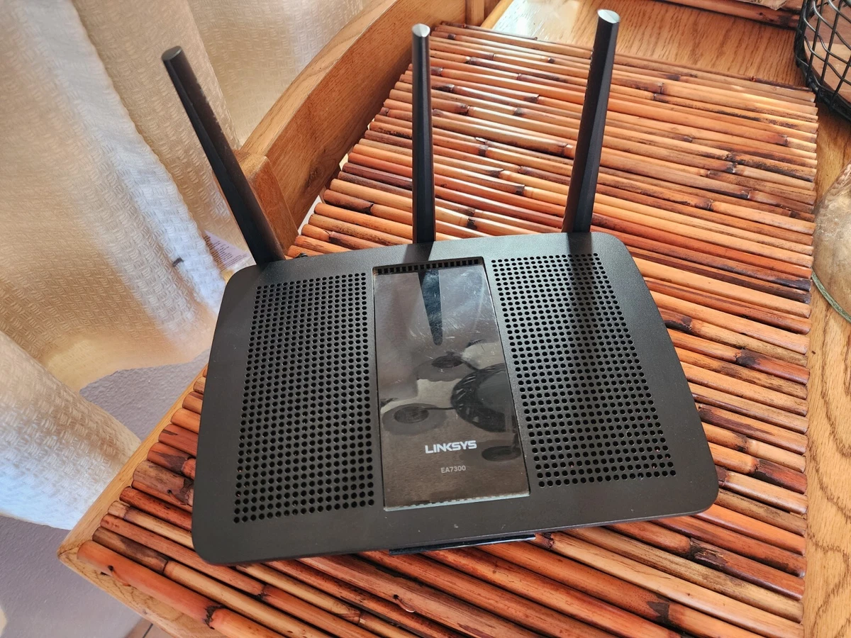 LINKSYS EA7300 MAX-STREAM AC1750 MU-MIMO Gigabit WiFi Router
