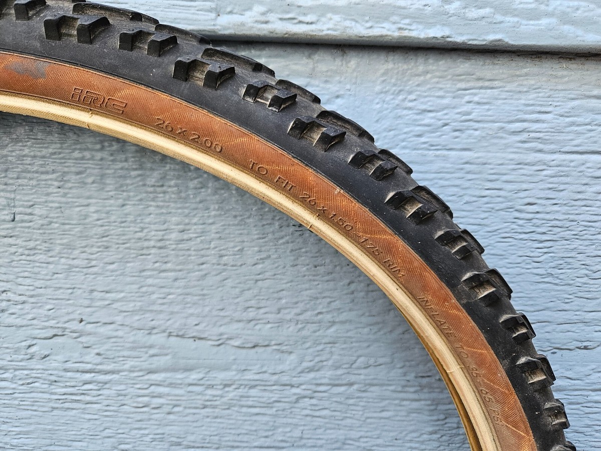 IRC ピラニアPRO s-l400.jpg