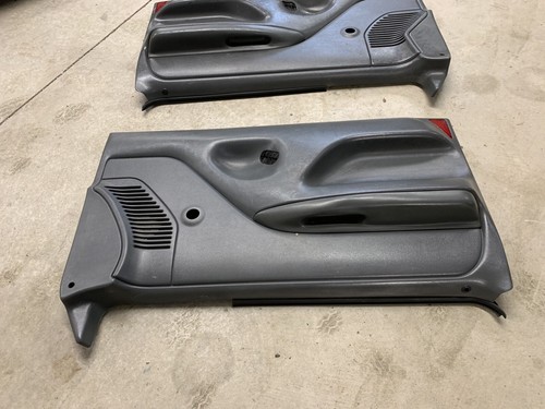 92-96 1992-1996 Ford Bronco Truck F250 F350 DOOR PANELS Manual Windows Dark Gray - Picture 4 of 10