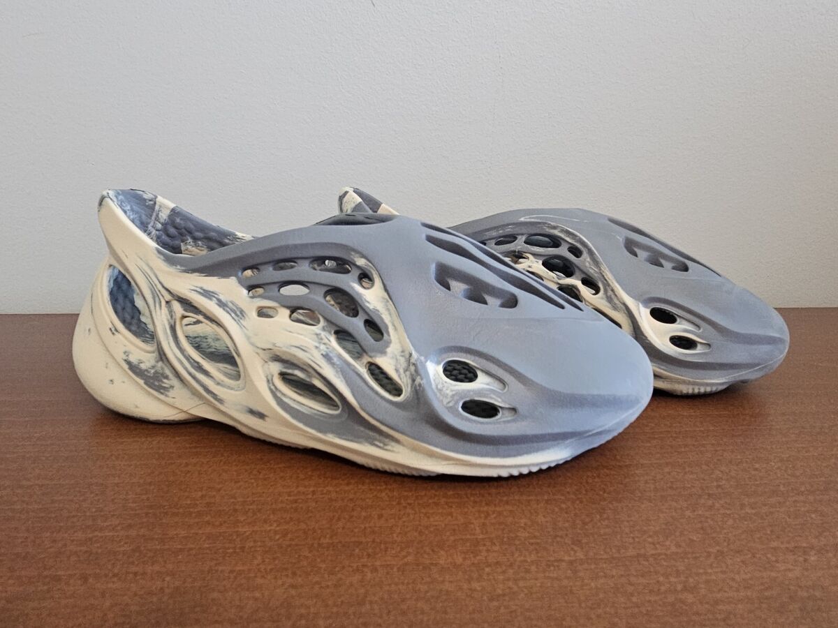 Size 7.5 - adidas Yeezy Foam RNNR MXT Moon Gray | eBay Size 7.5 - adidas Yeezy Foam RNNR MXT Moon Gray | eBay