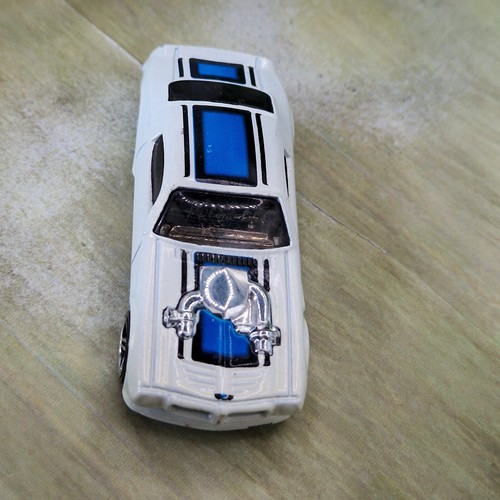 Hot Wheels '70 Pontiac Firebird Diecast Model Car 1/64 (45) Excellent Condition - Picture 5 of 6