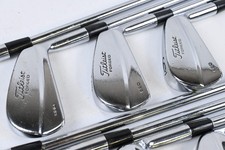 Titleist 680 Forged Irons / 3-PW / Stiff Flex Dynamic Gold Steel Shafts