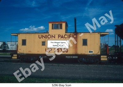 Original Slide-UP (Union Pacific) CA-6 Steel Cupola Caboose #25730- 1997