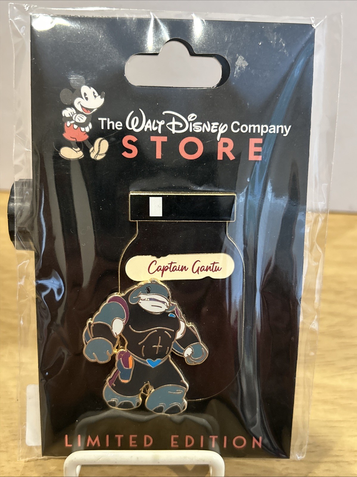 Disney Color Shades Of Magic Paint Jar Captain Gantu LE 400 DEC Lilo And Stitch