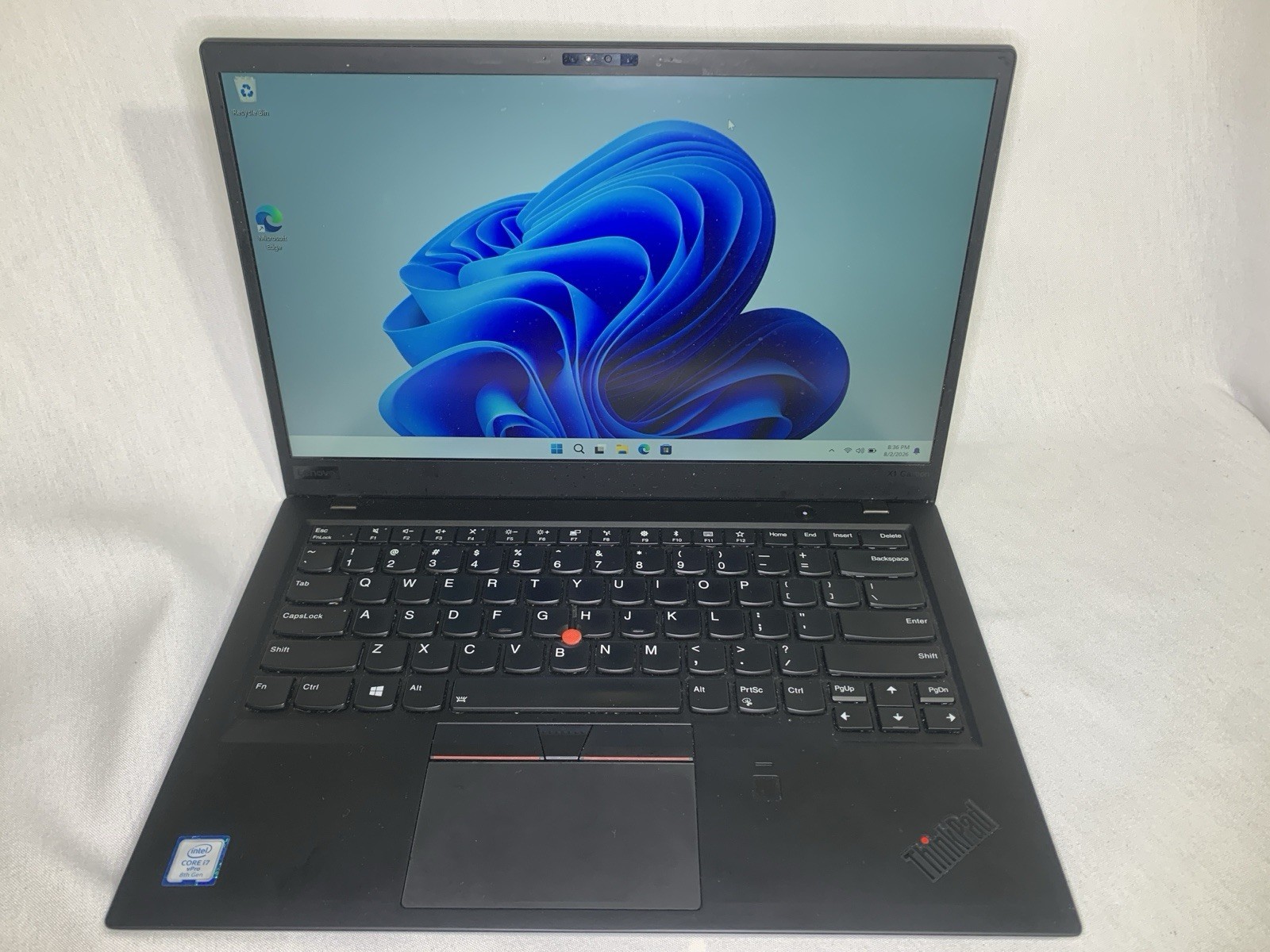 Lenovo ThinkPad X1 Carbon 6th Gen, 14-Inch Laptop, with Intel Core i7 8th Gen.